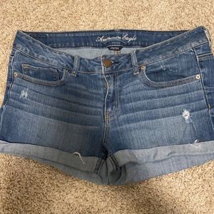 American eagle blue Jean shorts size 14
